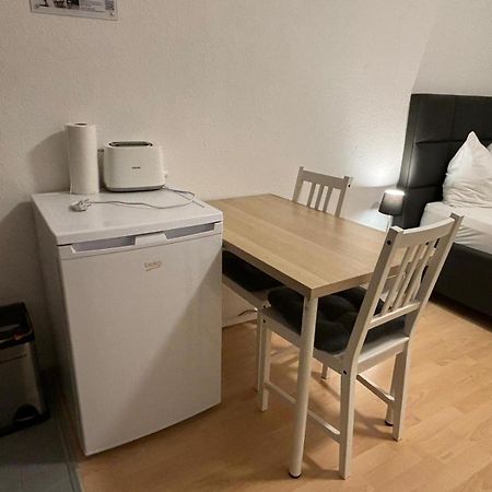 Stadtnahe Wohnung Mit Terrasse Хёхберг Экстерьер фото